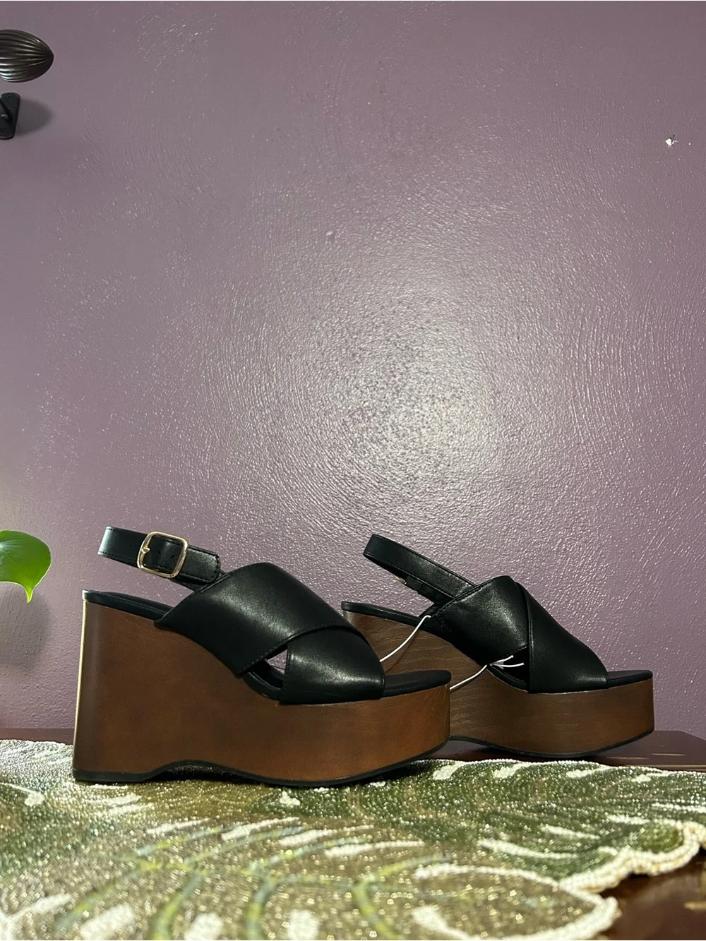 Y2k Naomi Wood Wedge Heels Universal Thread size 7.5 black brown whimsy office